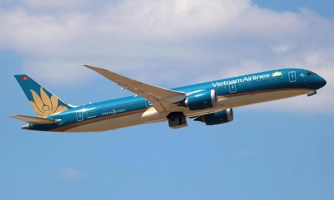 Vietnam Airlines picks up $350mln from public share offering