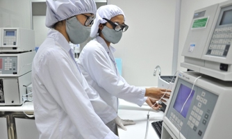 Trang thiết bị y tế, sinh phẩm xét nghiệm chính thức được quản lý giá