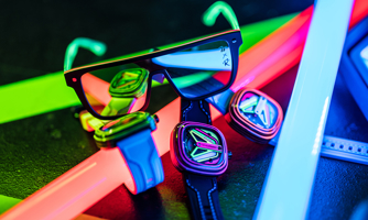 3 mẫu đồng hồ "limited” đầy màu sắc của SevenFriday x Rocketbyz