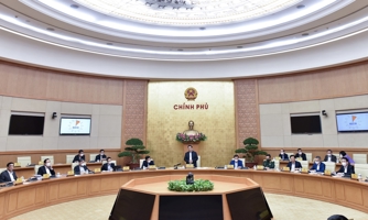 Kinh tế tháng 11 tiếp tục khởi sắc, nhưng cần thận trọng với rủi ro của biến thể mới