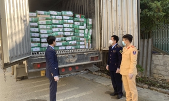 Lạng Sơn tạm giữ 14 tấn thịt bò lạ