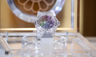 Hublot giới thiệu 100 "bông hoa đẹp nhất" có giá 2,5 tỷ đồng