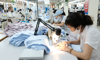 Nguy cơ "hạ cánh cứng" dần hiện rõ ở các nền kinh tế đang phát triển
