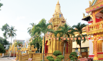 Đón Tết Khmer Nam Bộ: chậm rãi dưới những mái chùa
