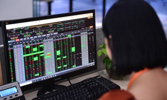 Kế hoạch lợi nhuận 2022 lạc quan, cổ phiếu ngân hàng còn dư địa tăng giá?