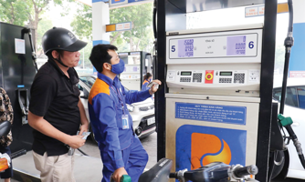 Doanh nghiệp sản xuất đứng trước áp lực tăng giá