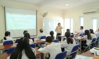 Điều kiện cho phép thành lập phân hiệu trường trung cấp, cao đẳng có vốn đầu tư nước ngoài