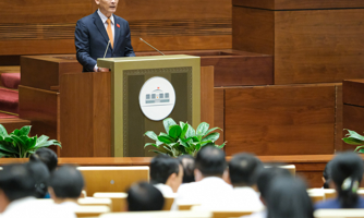 Chi ngân sách năm 2020: Tồn tại chi sai chế độ, "còng lưng" vay nợ lãi cao nhưng số dư quỹ rất lớn