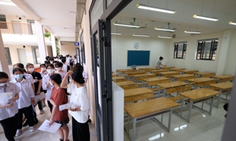 Sáng nay, 107.000 học sinh Hà Nội tham dự kỳ thi vào lớp 10