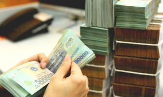 Rút trước hạn một phần tiền tiết kiệm vẫn được hưởng lãi cao