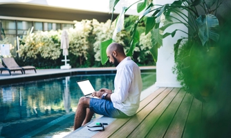 Bali thu hút du khách làm việc từ xa