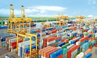 Xuất nhập khẩu hàng hóa đạt trên 433 tỷ USD, cán cân thương mại nghiêng về xuất siêu