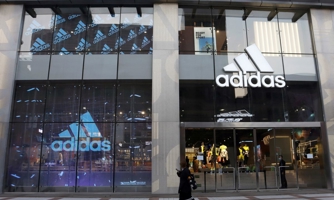 Adidas vật lộn để duy trì doanh số bán hàng tại thị trường châu Á