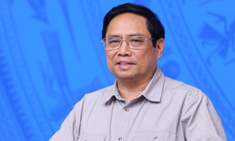 Thủ tướng: Dứt khoát không vì thủ tục hành chính và thiếu trách nhiệm mà để thiếu thuốc và vật tư y tế kéo dài