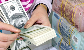 VCBS: Năm 2022, VND sẽ mất giá 3-4%, lãi suất huy động tăng 1-1,5% 