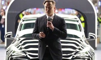 Tesla lập kỷ lục doanh số mới