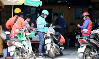 Thấy gì từ top 10 doanh nghiệp dẫn đầu thị phần cung cấp dịch vụ thương mại điện tử Việt Nam?