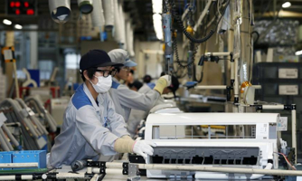 Tốc độ tăng năng suất lao động của Việt Nam chưa đủ nhanh