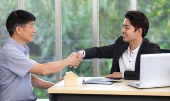 Hai yếu tố cần quan tâm bên cạnh lãi suất khi gửi tiết kiệm
