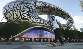 Dubai “giàu càng thêm giàu” nhờ World Cup Qatar 2022