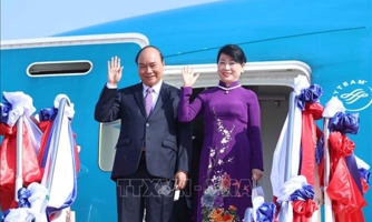 Chủ tịch nước và Phu nhân lên đường thăm chính thức Thái Lan và dự APEC 29