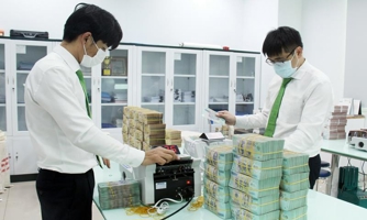Thủ tướng: Ngân hàng Nhà nước nghiên cứu và thực hiện ngay việc nâng hạn mức tín dụng phù hợp