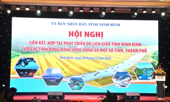 Ninh Bình đẩy mạnh liên kết vùng để phát triển ngành công nghiệp không khói