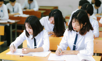 Lưu ý các hướng dẫn mới về chuyển đổi môn học, sách giáo khoa
