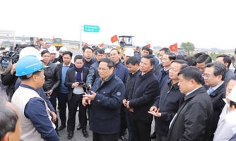 Thủ tướng kiểm tra, đôn đốc tiến độ dự án cao tốc Bắc - Nam