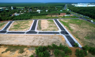 Lượng giao dịch đất nền thành công tăng 370%