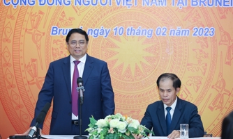 Thủ tướng đề nghị cộng đồng người Việt tại Brunei tích cực hiến kế xây dựng đất nước