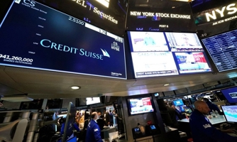 Từ chuyện Credit Suisse bán mình và liên hệ với thị trường tài chính Việt Nam