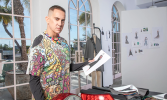 Jeremy Scott: Thời trang từ rác thải ô tô, tại sao không?