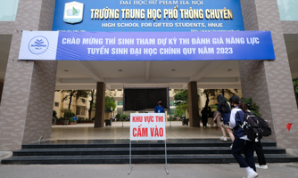 Sáng nay, gần 4.700 học sinh đang dự thi đánh giá năng lực tại Hà Nội