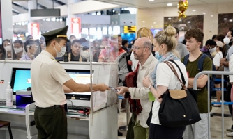 Chính thức ứng dụng VNeID mức độ 2 tại các sân bay, thủ tục đi tàu bay thay đổi ra sao?