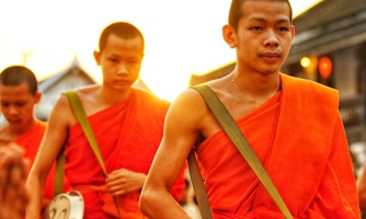 Du lịch Lào khởi sắc nhờ "mở khoá" đường sắt tốc độ cao và nối lại đường bay quốc tế