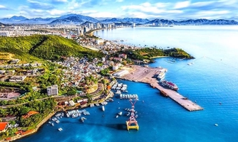 Nha Trang to become financial and trade center