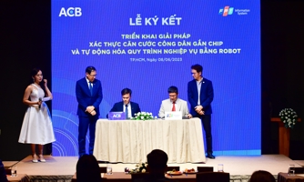 ACB hợp tác cùng FPT IS triển khai xác thực căn cước công dân gắn chip và tự động hóa quy trình nghiệp vụ bằng robot
