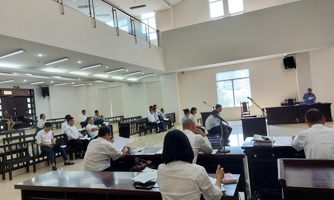 Vụ Đông Á Bank: Khó buộc trách nhiệm của khách hàng và công chứng