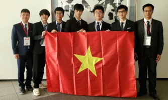 Học sinh Việt Nam đạt 2 huy chương vàng Olympic Vật lý quốc tế 2023