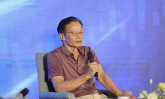 TS Lê Xuân Nghĩa: "Để doanh nghiệp Việt phải gánh lãi suất thực cao nhất thế giới, gấp 4 lần Mỹ, làm sao mà họ sống được?"