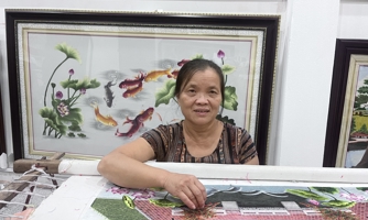 Tâm sự của một nghệ nhân làng thêu Quất Động