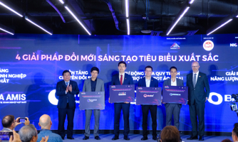 Ghi điểm tuyệt đối, akaBot được gọi tên “Ngôi sao đổi mới sáng tạo năm 2023” 