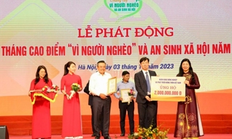 "Quỹ vì người nghèo" thành phố Hà Nội tiếp nhận hơn 50 tỷ đồng ủng hộ