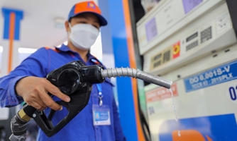 Bộ Tài chính phản hồi thông tin ngân hàng thu nợ từ Quỹ bình ổn giá xăng dầu