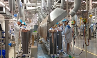 Tái cơ cấu ngành công nghiệp: TP.HCM cần chính sách đột phá và nhân sự chất lượng cao