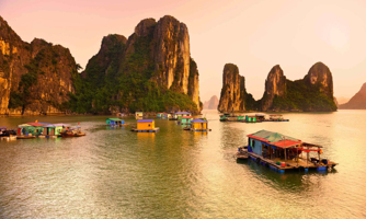 Hạ Long tìm cách đảm bảo an toàn cho du khách chèo kayak