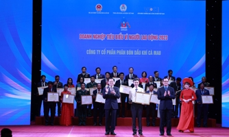 Phân bón Cà Mau được vinh danh “Doanh nghiệp tiêu biểu vì Người lao động” năm 2023