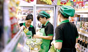 Doanh nghiệp thương mại – dịch vụ "khát" lao động dịp cuối năm
