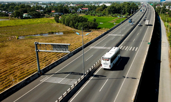 Đề xuất điều chỉnh quy hoạch kéo dài cao tốc Bắc Nam thêm 90 km đến Đất Mũi
